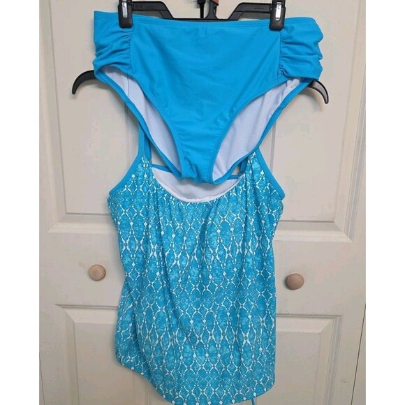 Ocean Avenue Swimwear Tankini Top and Bikini Bottom Set Blue Geometric Size L - Picture 5 of 12